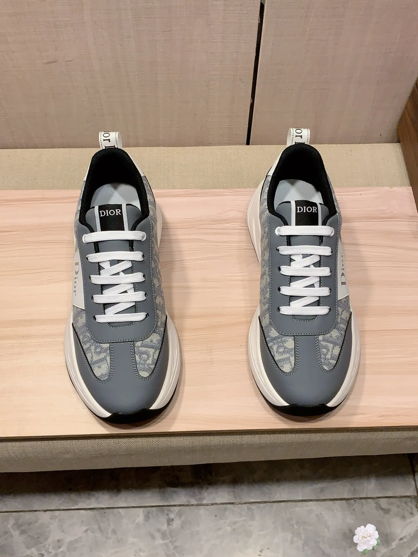 Men's Men's Shoes💰460💰💰🎩🎩[Lightning][Lightning] "Dior DIOR*" The latest and most popular casual shoes, top brand [seduce] luxury~purchase, top~quality. [Strong] The upper is made of imported breathable cowhide with material ➕ breathable sheepskin feet (•) and fine workmanship. The original stylish and stylish soft rubber wear-resistant and non-slip outsole is light and comfortable on the feet. The real thing looks better when photographed. 305: code: 38-44, 2️⃣ colors selected
